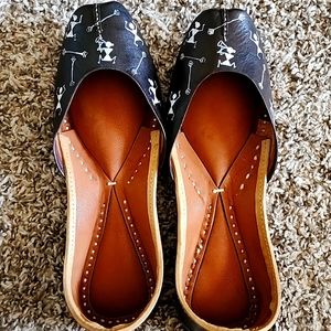 Handcrafted Traditional Indian Jutti